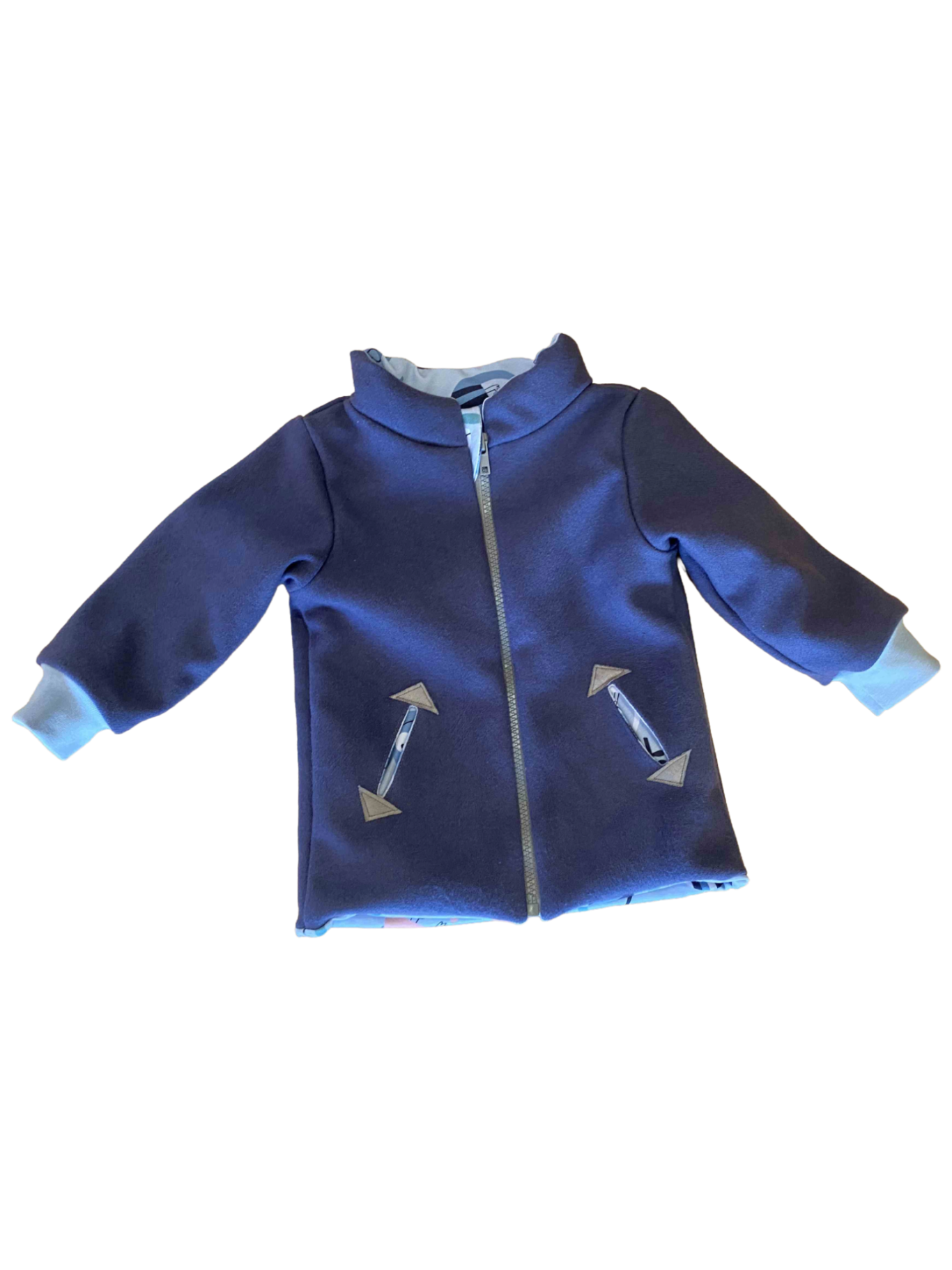 Wolljacke mit Chamäleon